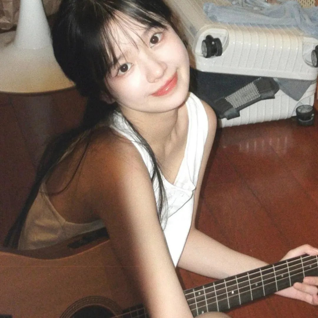 湖畔的女人们